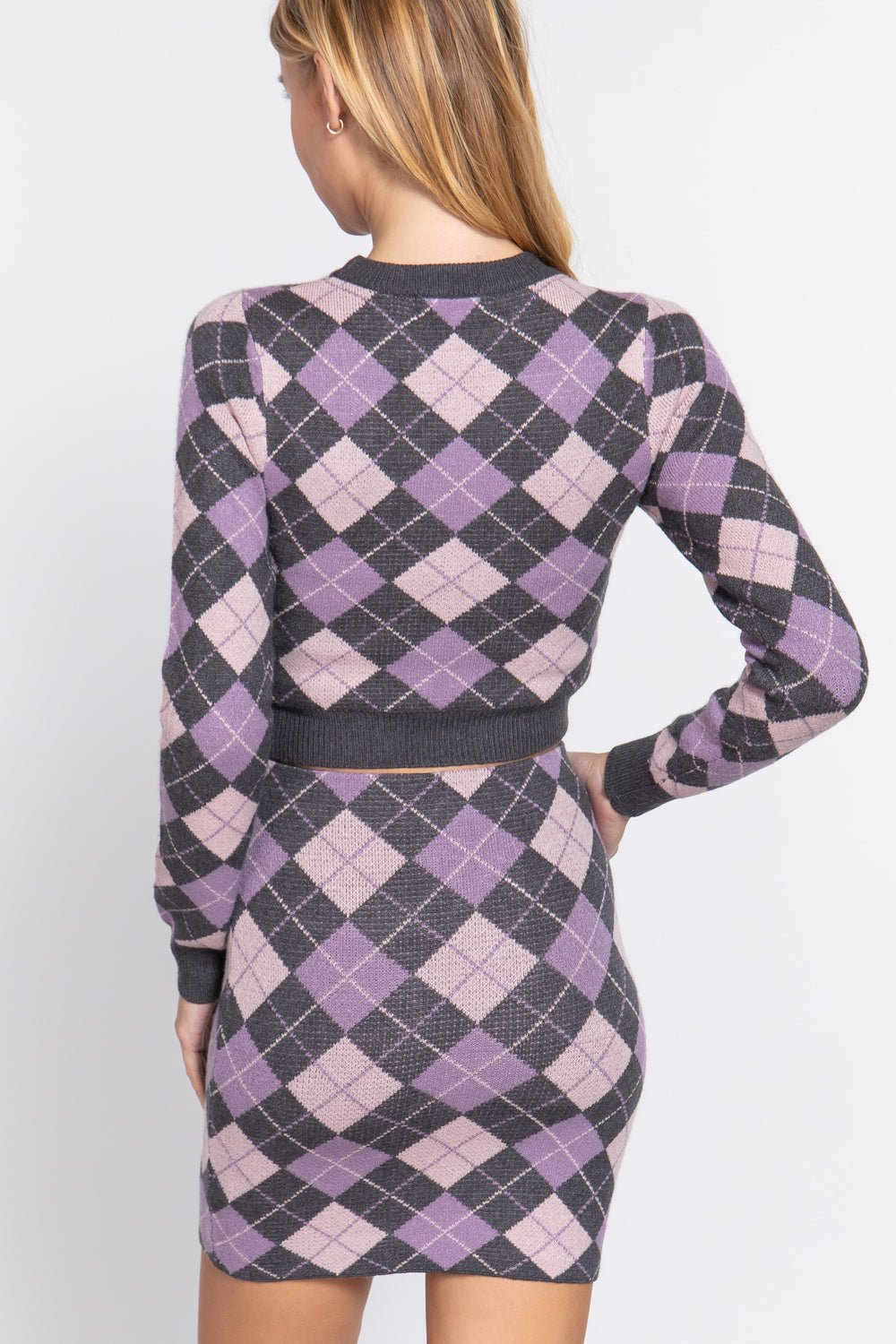 Stylish Argyle Crop Sweater